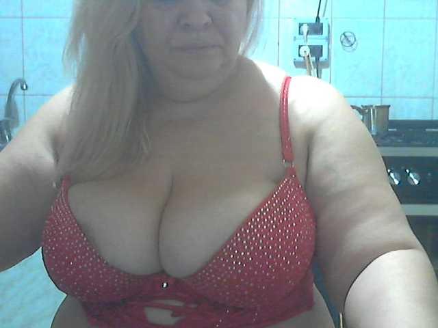 AriannaMilf online show from July 25, 10:36 pm