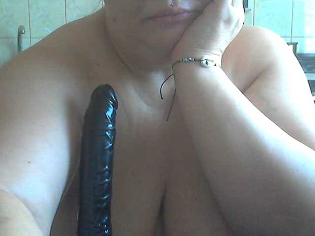 AriannaMilf online show from August 7, 11:21 am