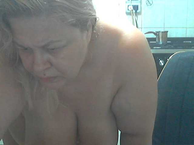 AriannaMilf online show from August 7, 9:37 pm
