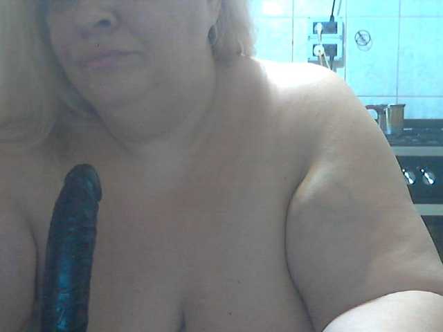 AriannaMilf online show from August 8, 9:37 pm