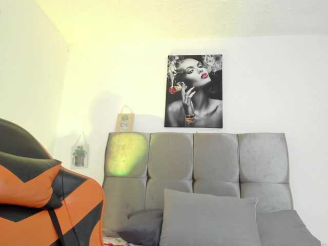 Ariel-wish online show from August 8, 3:23 pm