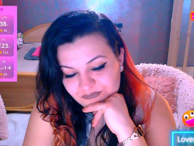 Ariellefoxy online show from March 1, 7:54 pm