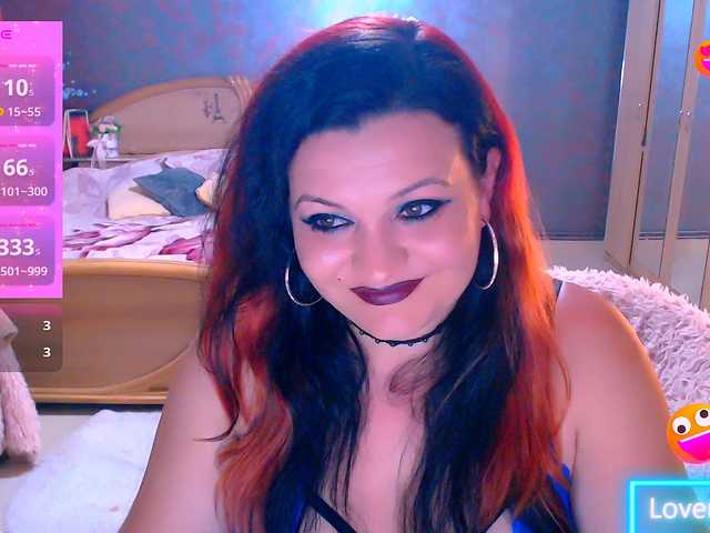Ariellefoxy online show from May 5, 9:16 pm