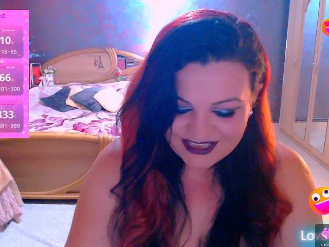 Ariellefoxy online show from May 8, 7:05 pm