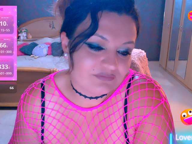 Ariellefoxy online show from June 29, 8:11 pm