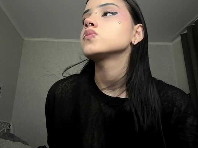 ArlaReily online show from August 1, 5:41 pm