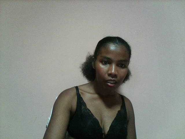 Arnela1 online show from August 12, 2:41 pm