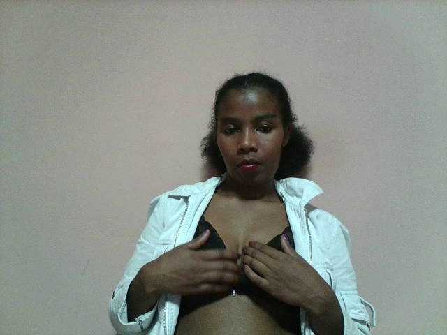 Arnela1 online show from August 13, 1:19 am
