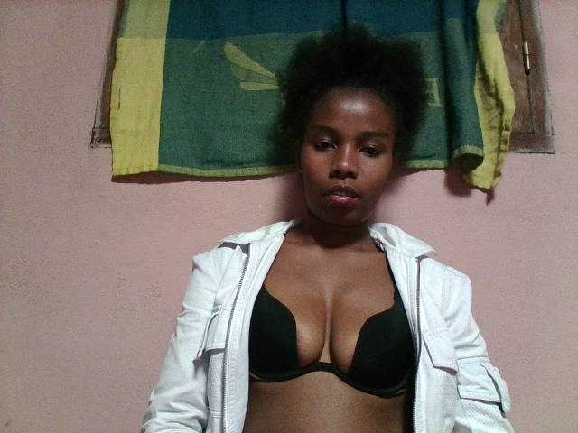 Arnela1 online show from August 13, 11:52 pm