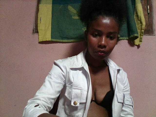 Arnela1 online show from August 15, 12:03 am