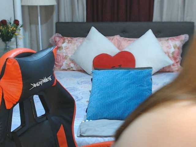 AsianHotMama143 online show from August 13, 1:14 pm