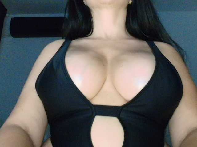 Asyia online show from August 10, 11:50 pm