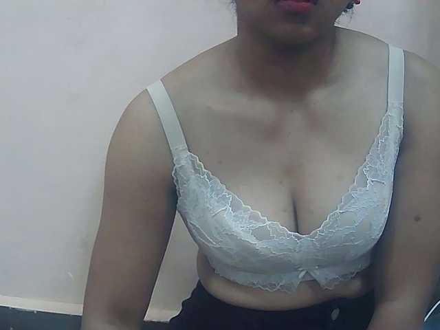 Ayischah online show from July 28, 5:46 am