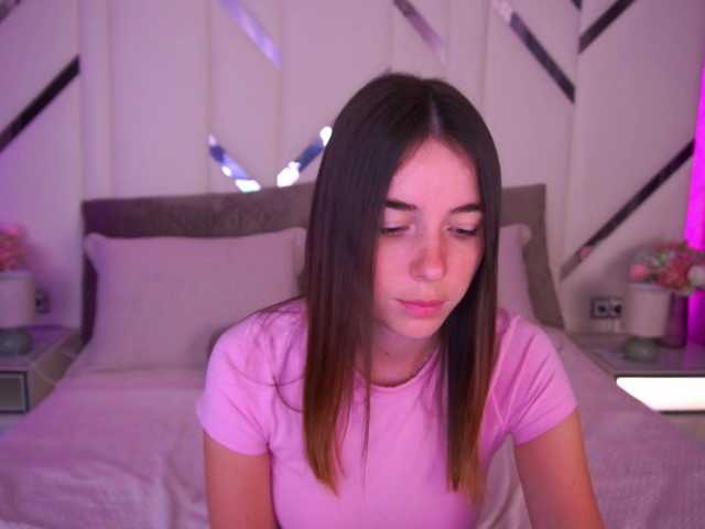 BabeDollie online show from June 26, 9:01 am