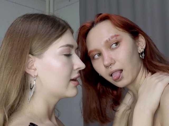 BabyGolly online show from August 9, 2:40 pm