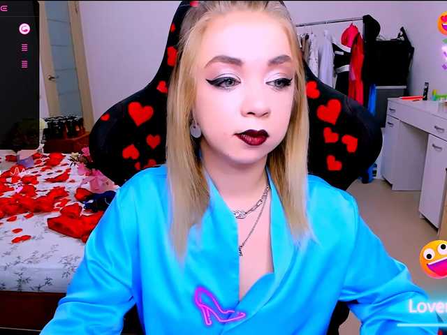 BabyNicole online show from February 19, 5:05 am