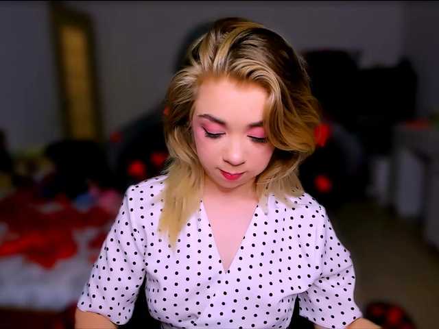 BabyNicole online show from March 1, 11:51 am