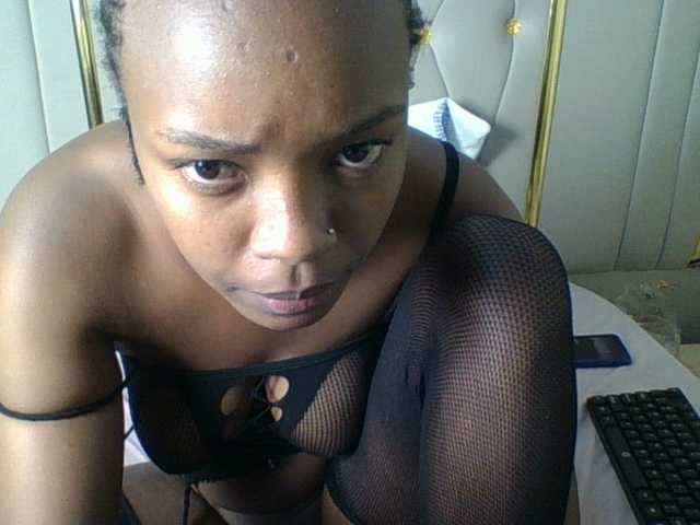 Bads-girl45 online show from July 23, 6:27 am