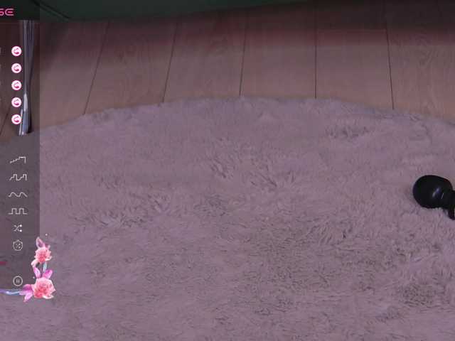 BailleyRush online show from August 8, 11:49 pm