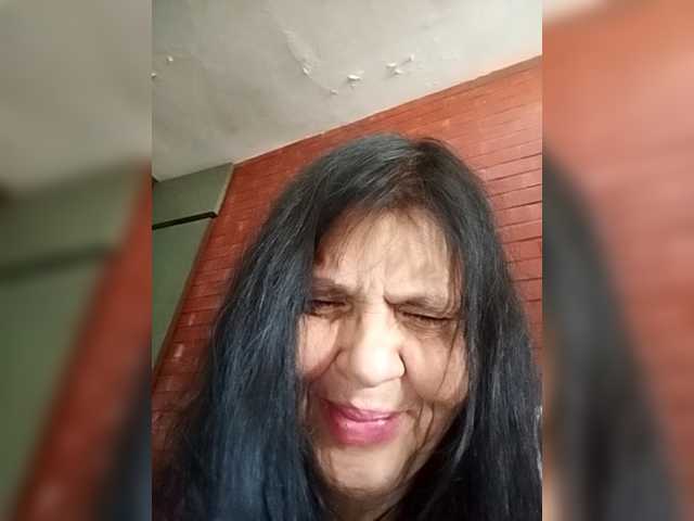 Barbara-CIN online show from April 2, 8:44 am
