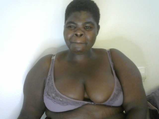 Bbwebonyw254 online show from August 6, 9:47 pm