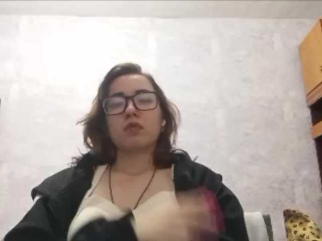 BeaHounchell online show from July 29, 12:23 pm