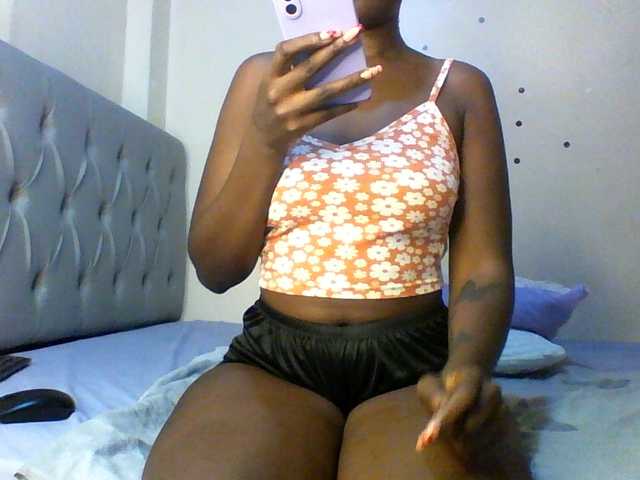 Beautifulhotass online show from August 11, 6:26 am