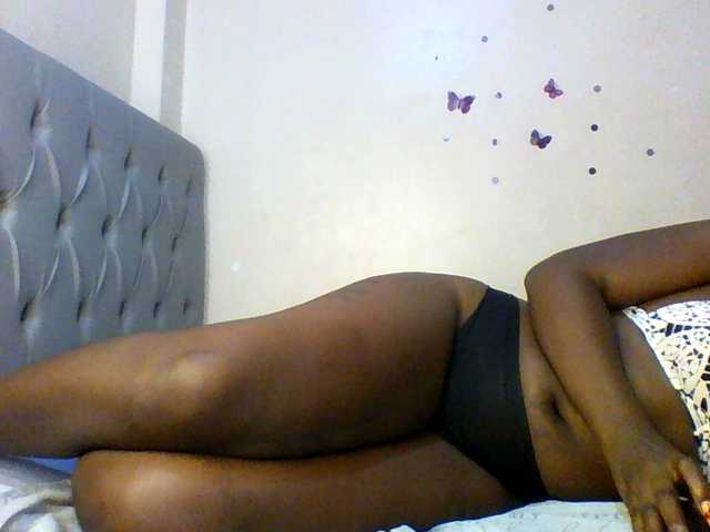 Beautifulhotass online show from August 12, 8:33 pm