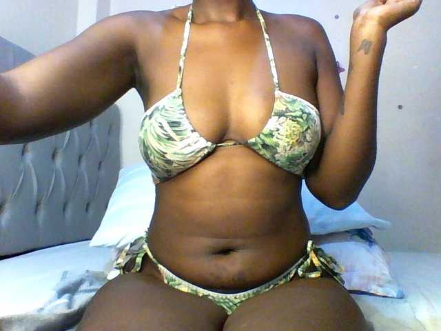 Beautifulhotass online show from August 14, 7:23 am