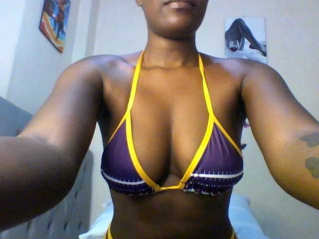 Beautifulhotass online show from August 16, 8:51 am