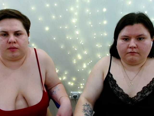 BeckyAndEllen online show from August 2, 9:22 pm