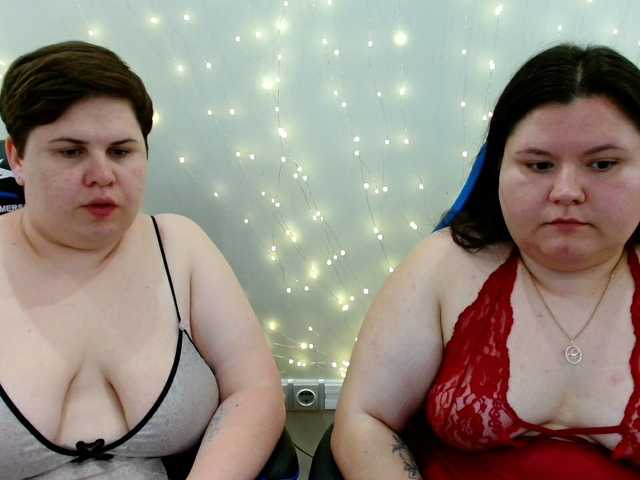 BeckyAndEllen online show from August 5, 12:03 pm