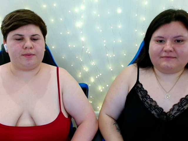 BeckyAndEllen online show from August 8, 11:43 am