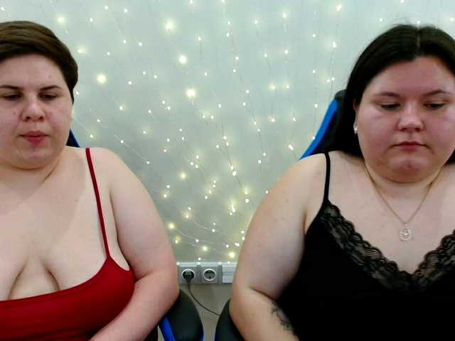 BeckyAndEllen online show from August 9, 10:49 am