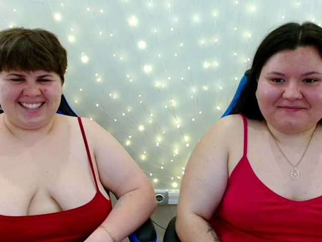 BeckyAndEllen online show from August 16, 9:02 am