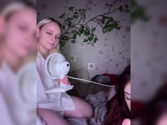 The-best-babies online show from July 10, 8:47 pm