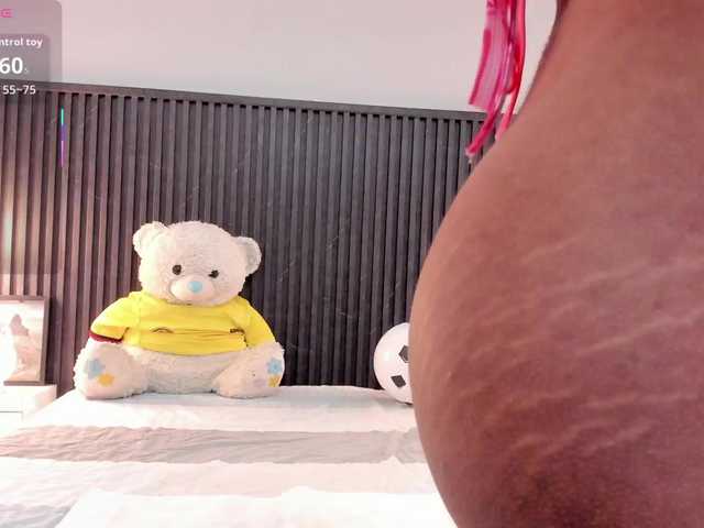BellaGracee online show from June 9, 2:01 pm