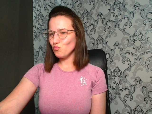 BellaKisss1 online show from July 26, 2:00 pm