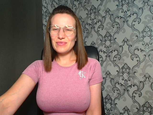 BellaKisss1 online show from August 17, 11:26 am