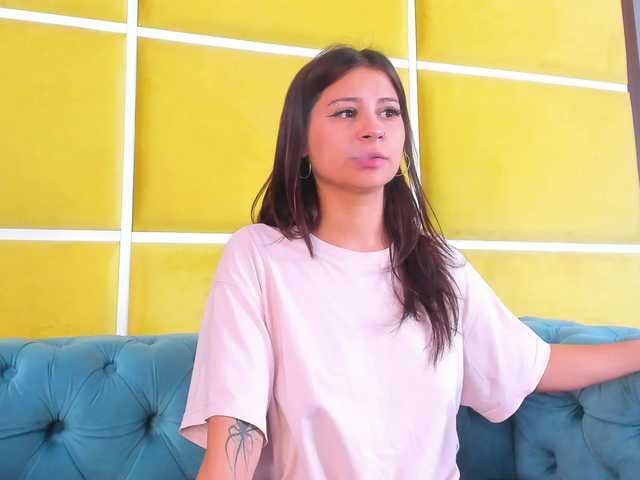 BellaStylezz online show from July 29, 4:30 am