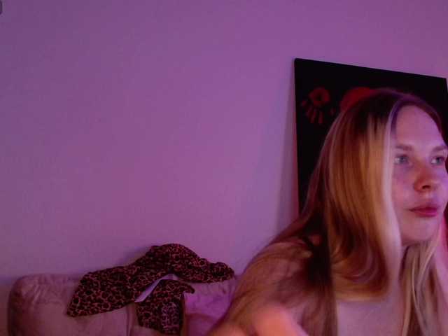 Bellabar online show from August 17, 5:56 am