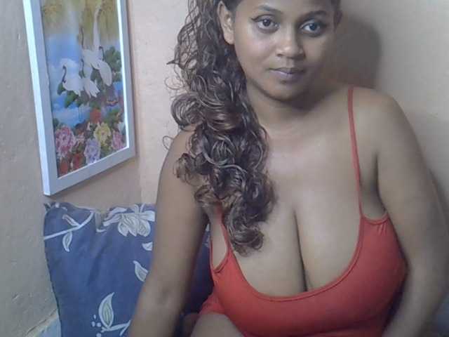 Bellalabelle online show from August 7, 10:32 pm