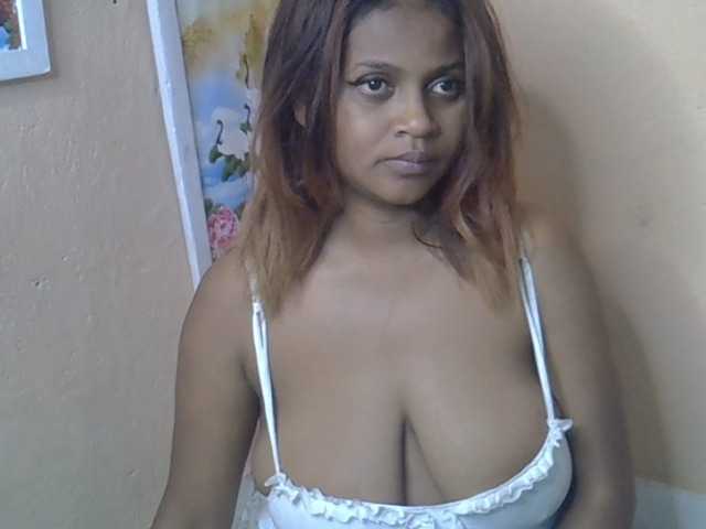 Bellalabelle online show from August 11, 10:23 pm