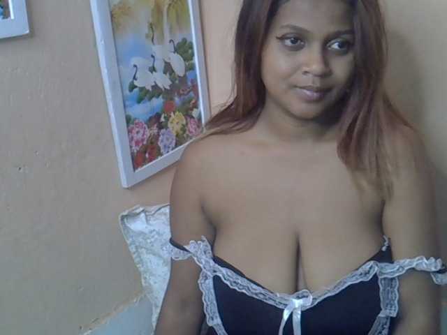 Bellalabelle online show from August 12, 11:56 am