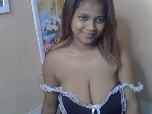 Bellalabelle online show from August 12, 3:14 pm