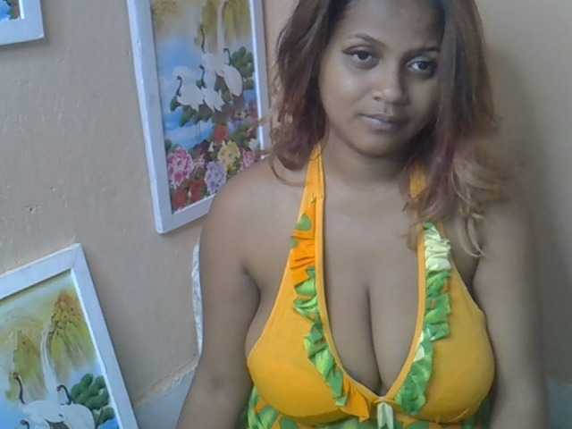 Bellalabelle online show from August 14, 6:50 am