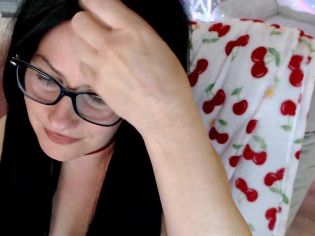 Bellastarrr84 online show from August 12, 9:55 am