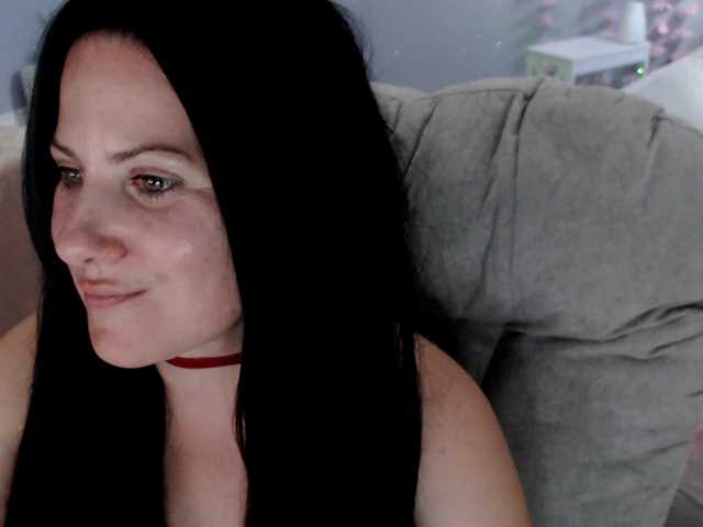 Bellastarrr84 online show from August 13, 5:38 pm