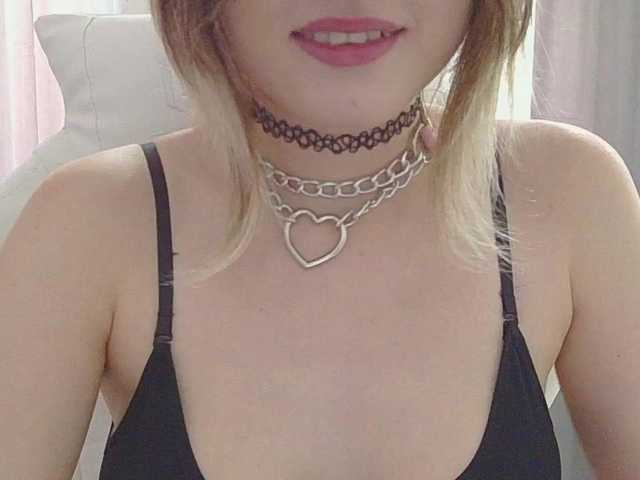 BelovedMary online show from August 3, 11:06 am