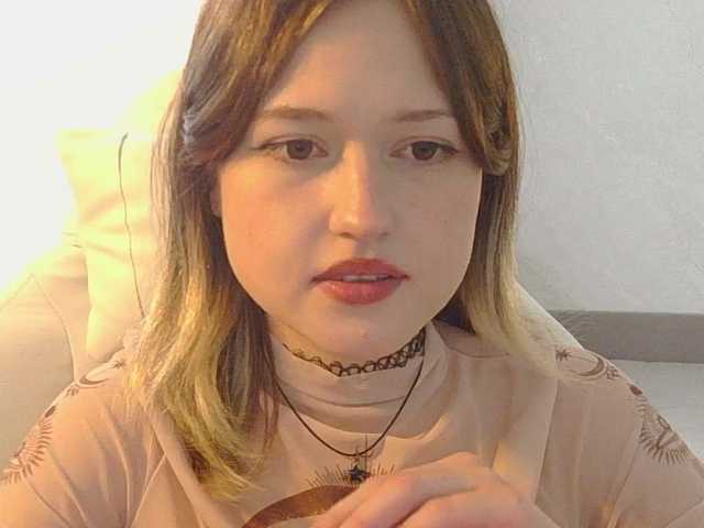 BelovedMary online show from August 8, 2:17 pm